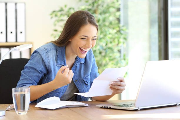 Best Installment Loans  in Lipatria, CA